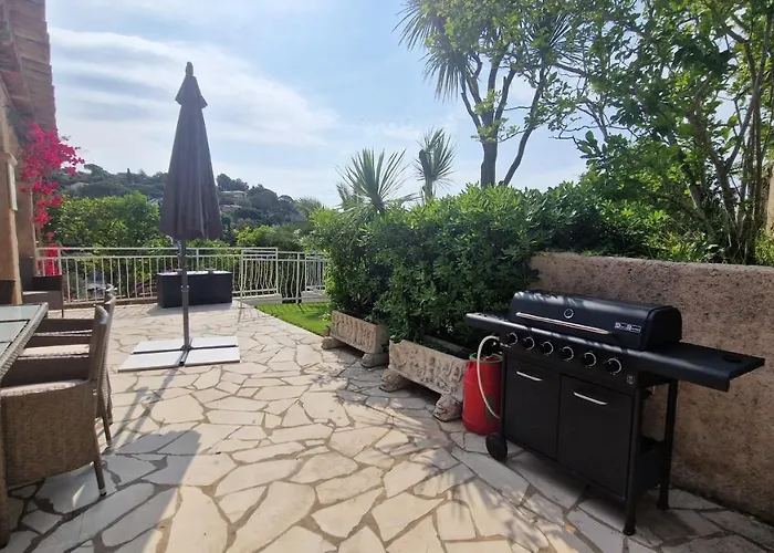 Augustina Sainte-Maxime